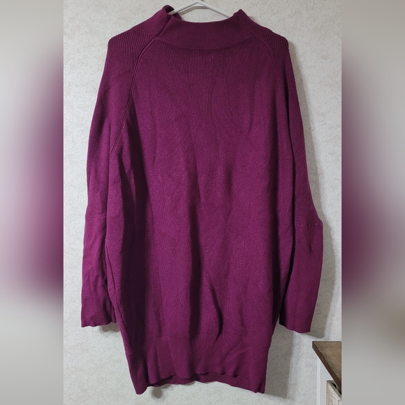 BLUIVY fushia dolman sleeve slouchy sweater size s/m - Picture 2 of 4